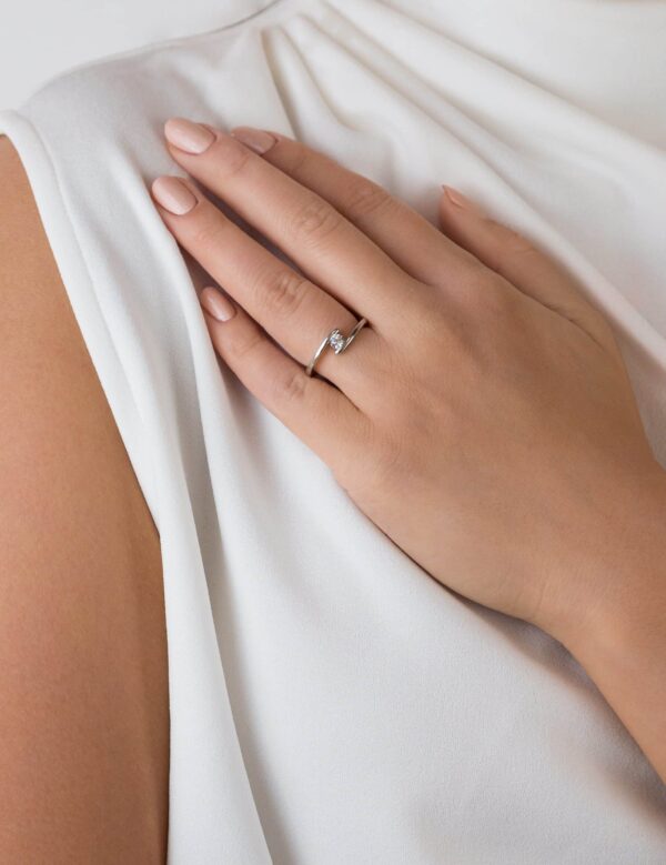 Ivory Eljegyzési gyűrű